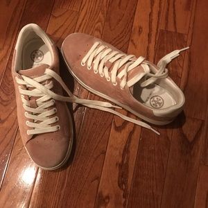 Tory Burch Sneakers